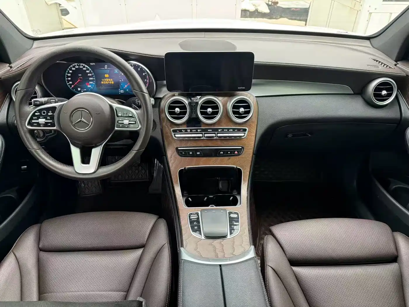 Mercedes-Benz GLC 2019 GLC 300 L 4MATIC Dynamic фото 4