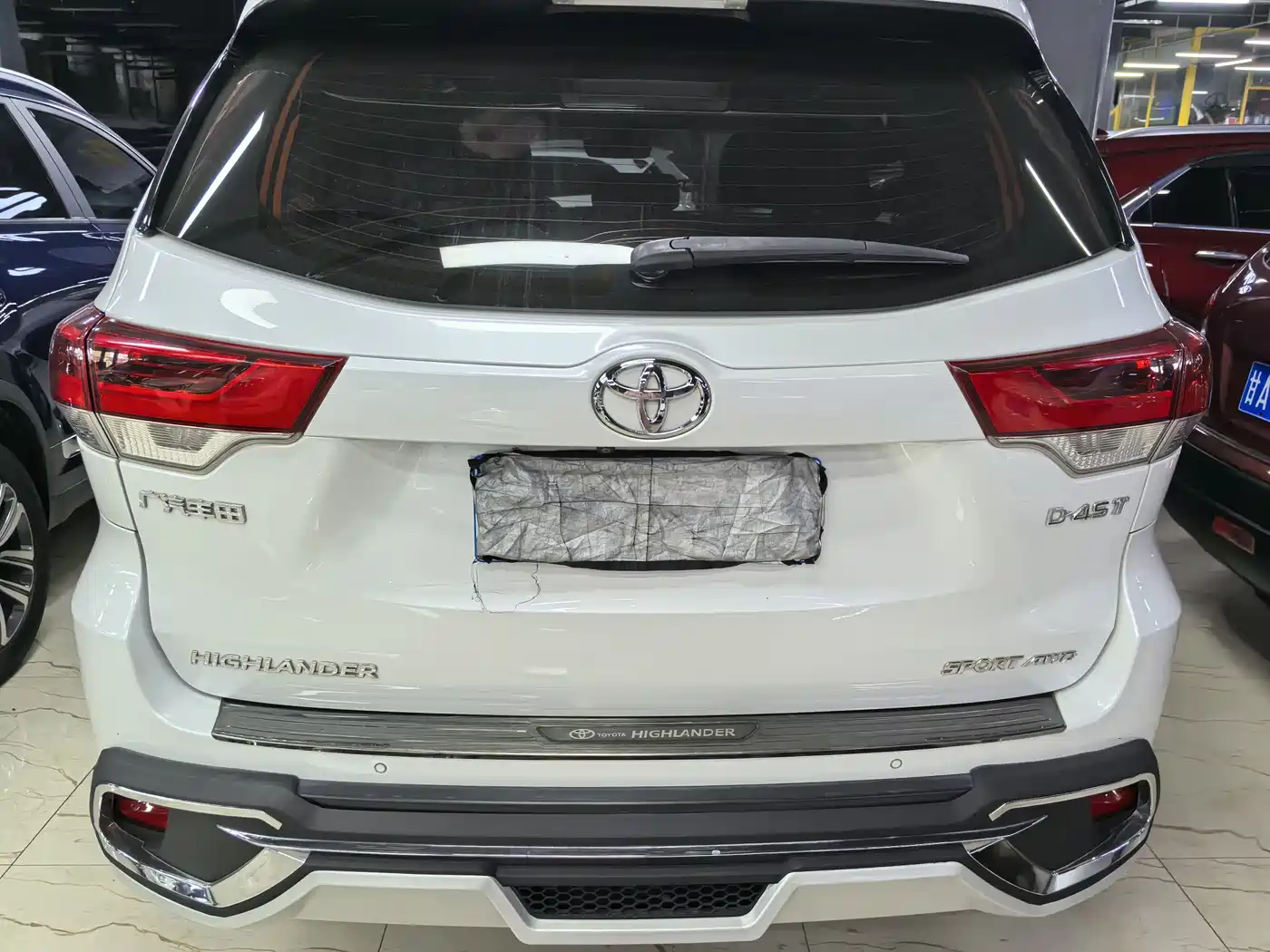 Toyota Highlander 2018 2.0T 4WD Luxury 7-seater China VI фото 5