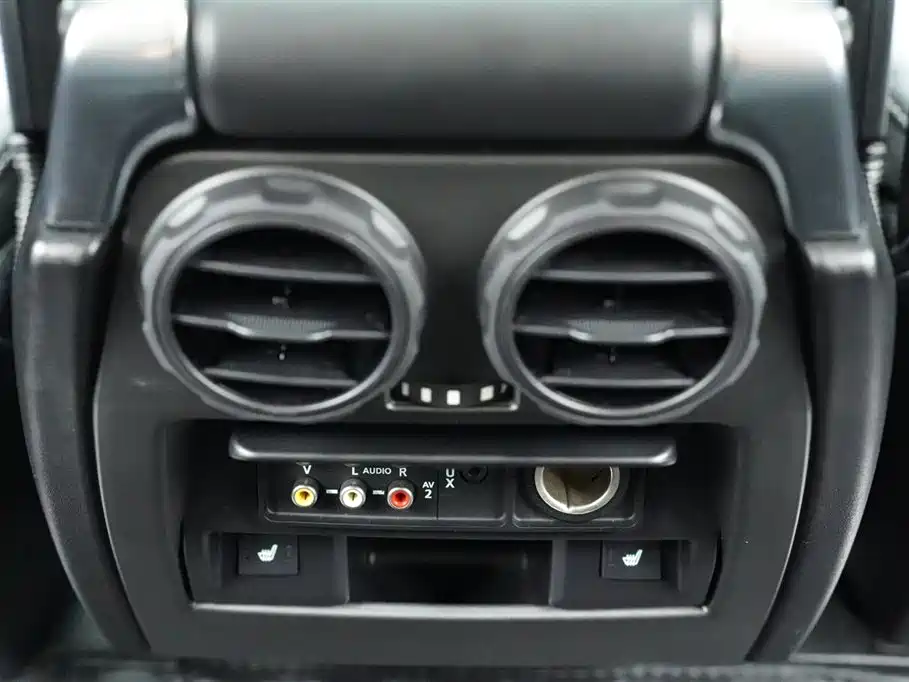 Фото 22 - Land Rover Range Rover Sport