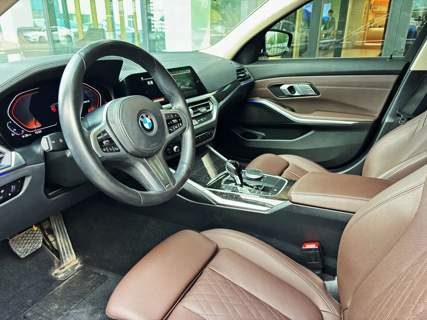 BMW 3 Series 2022 325Li M Sport Package фото 8