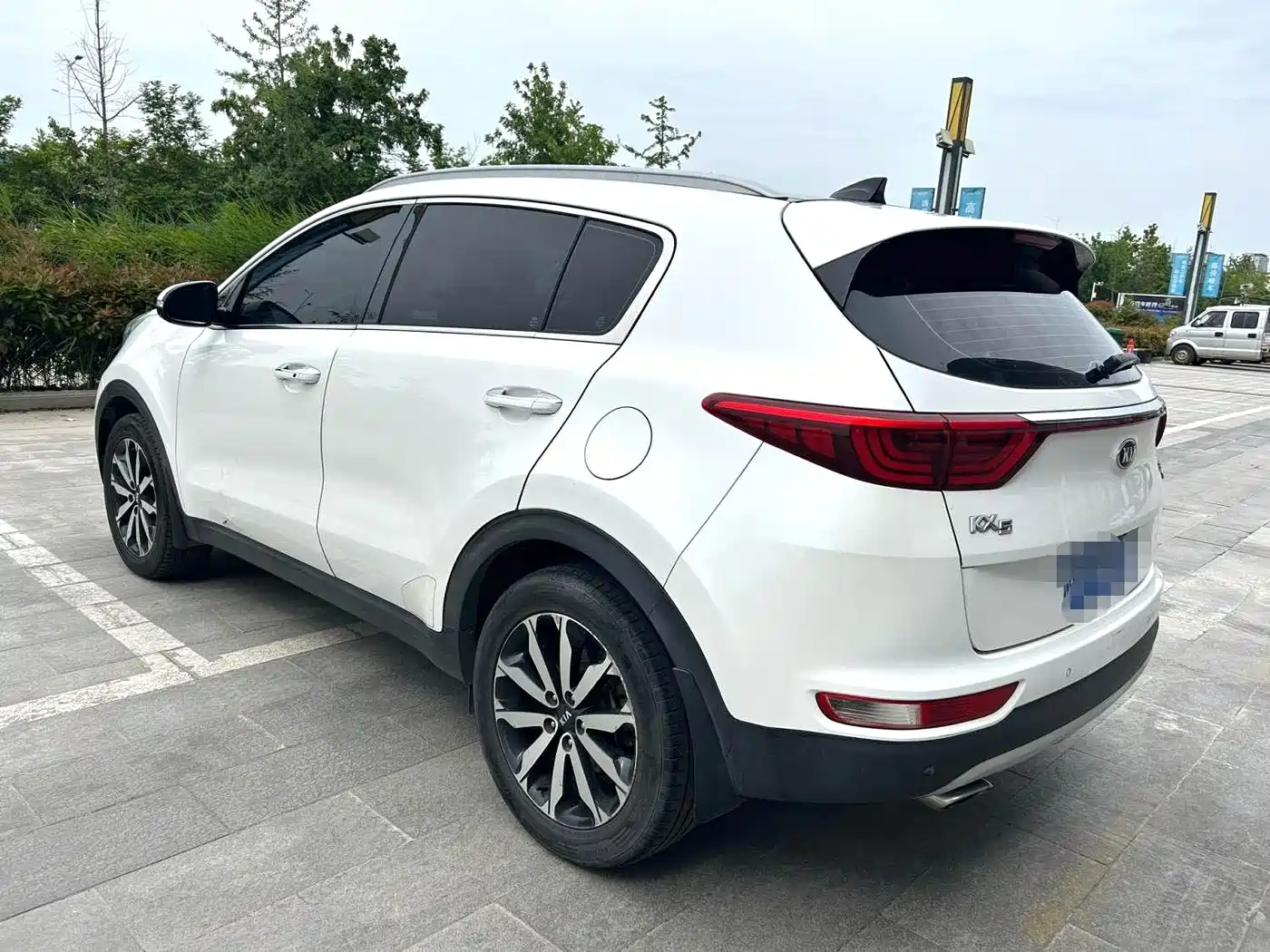 Kia KX5 2016 Model 1.6T Automatic 2WD Premium фото 13