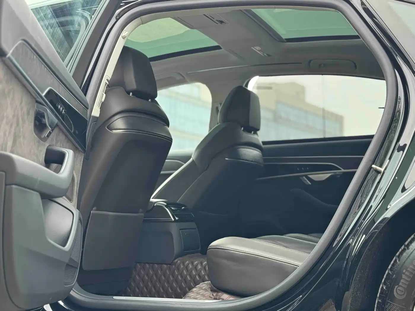 Audi A8 2021 A8L 50 TFSI quattro Comfort фото 13