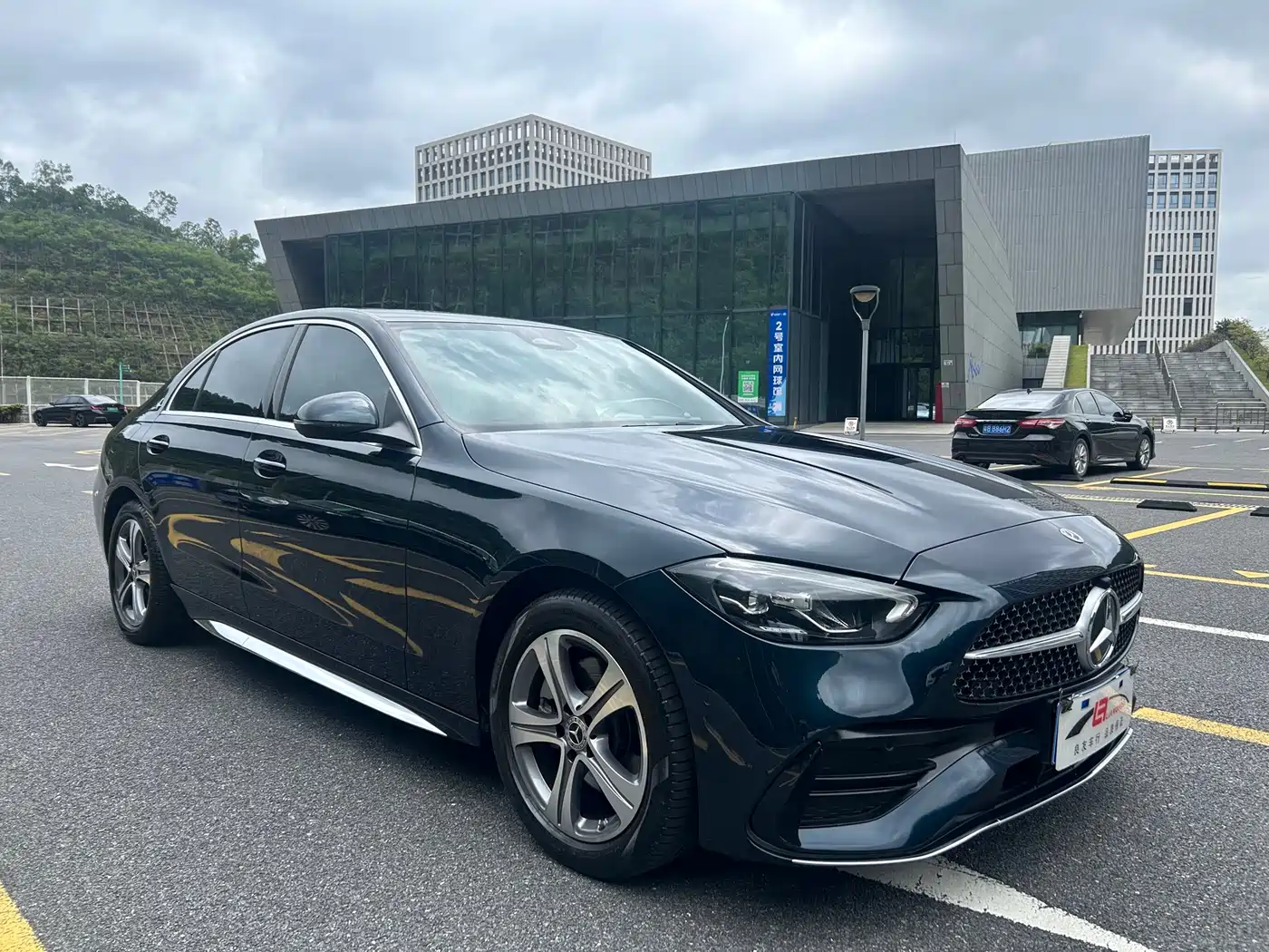 Mercedes-Benz C-Class 2022 C 200 L Sport Version фото 3