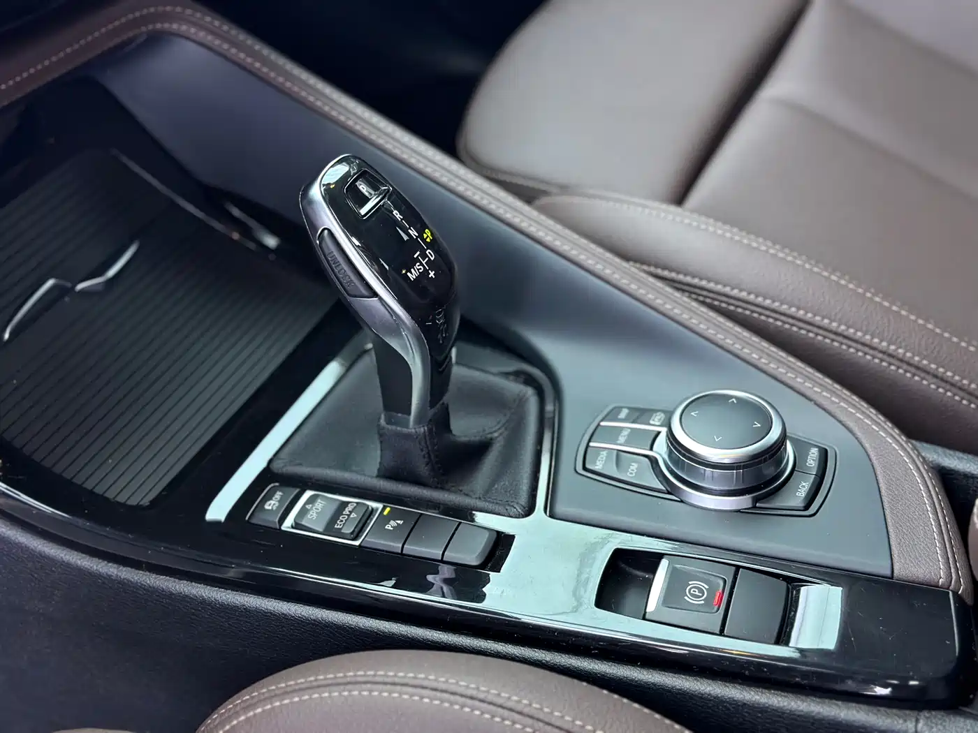 BMW X2 2023 sDrive25i M Off-Road Package фото 8