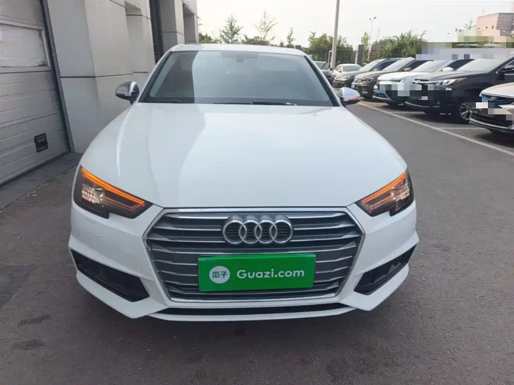 Audi A4L 2018 30th Anniversary 40 TFSI Fashion фото 3