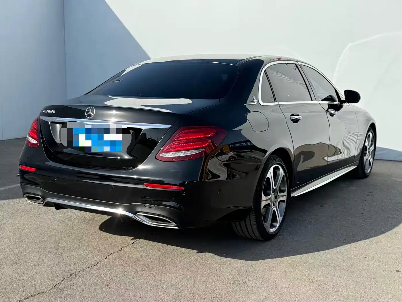 Mercedes-Benz E-Class 2016 E 300 L Sport Fashion Type фото 7