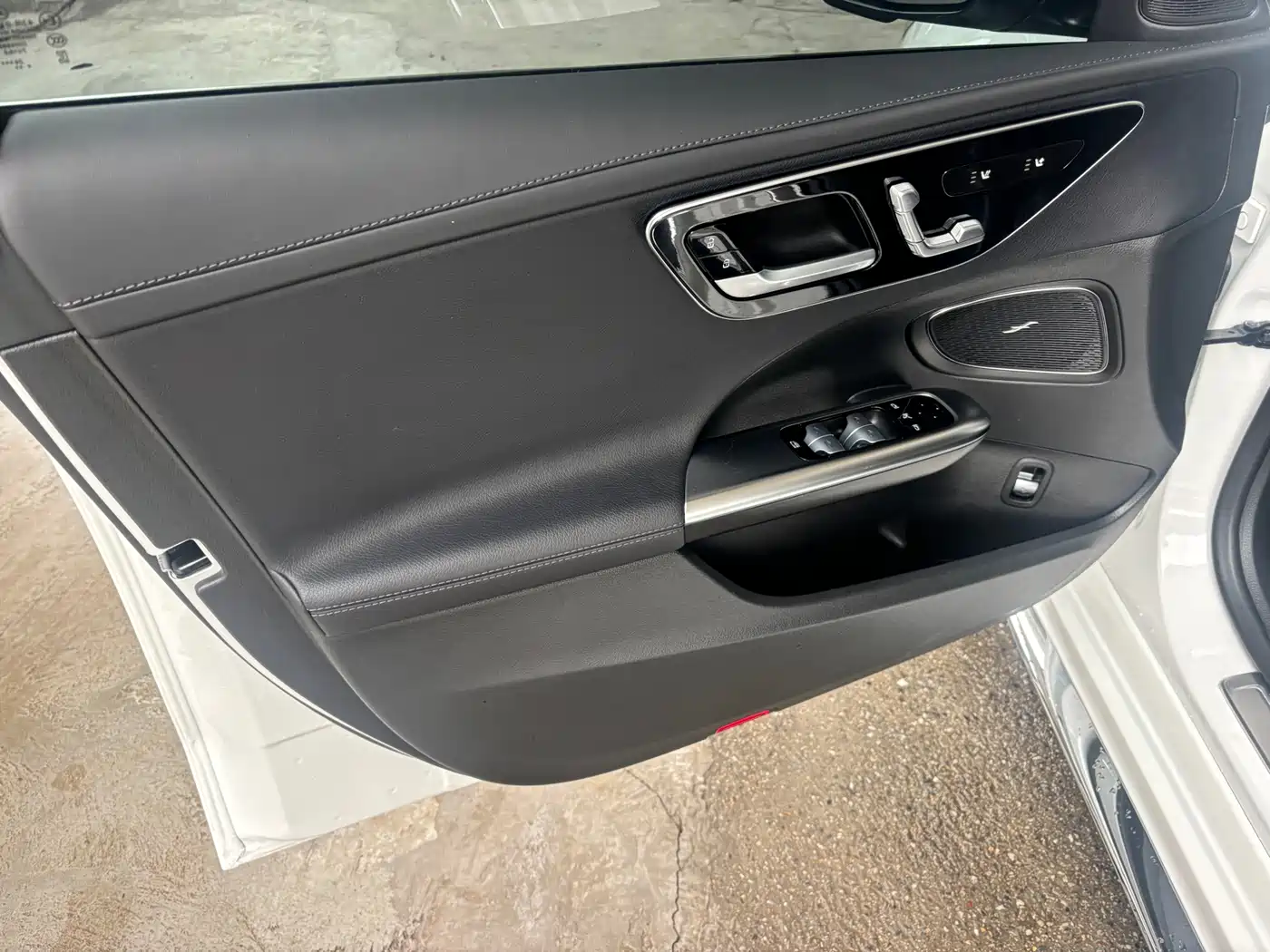 Mercedes-Benz C-Class 2025 C 260 L Sport Edition фото 5