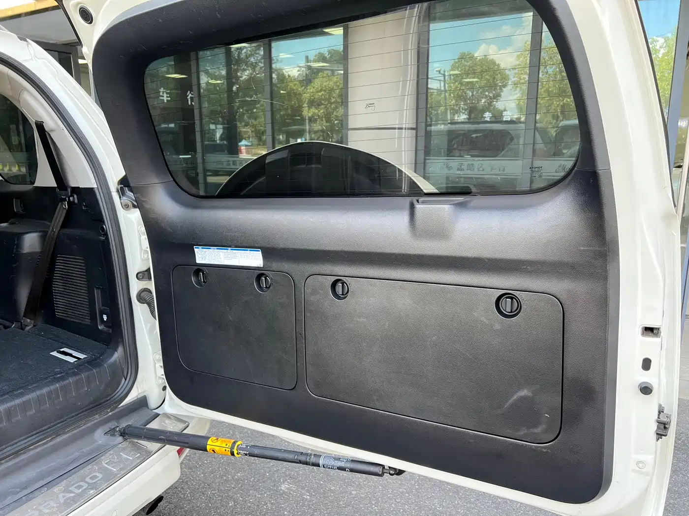 Toyota Prado 2018 3.5L Automatic TX-L Rear-mounted Spare Tire фото 14