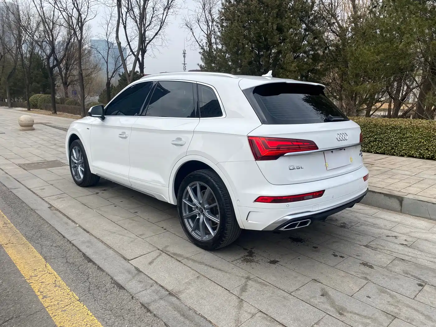 Audi Q5L 2022 45T Luxury Dynamic фото 3