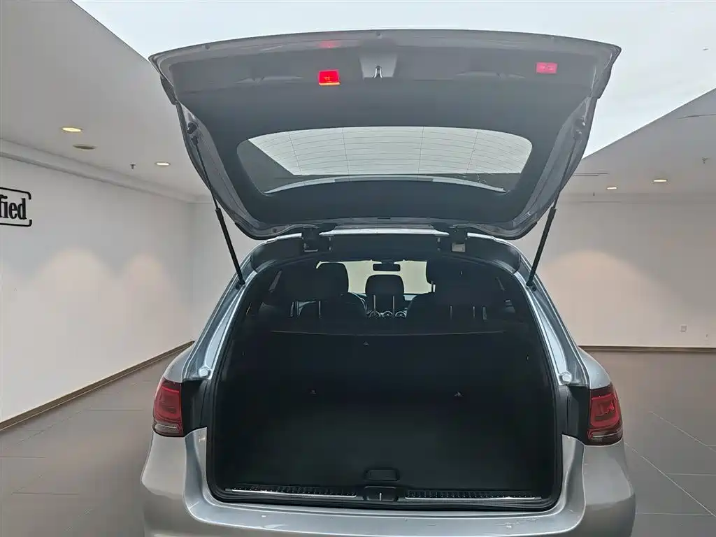 Mercedes-Benz GLC 2022 Facelift GLC 260 L 4MATIC Dynamic фото 15
