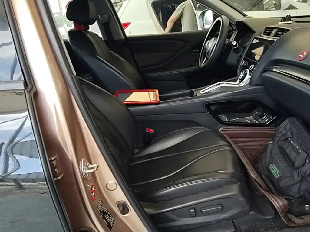 Acura CDX 2018 2016 1.5T 2WD Joy Edition