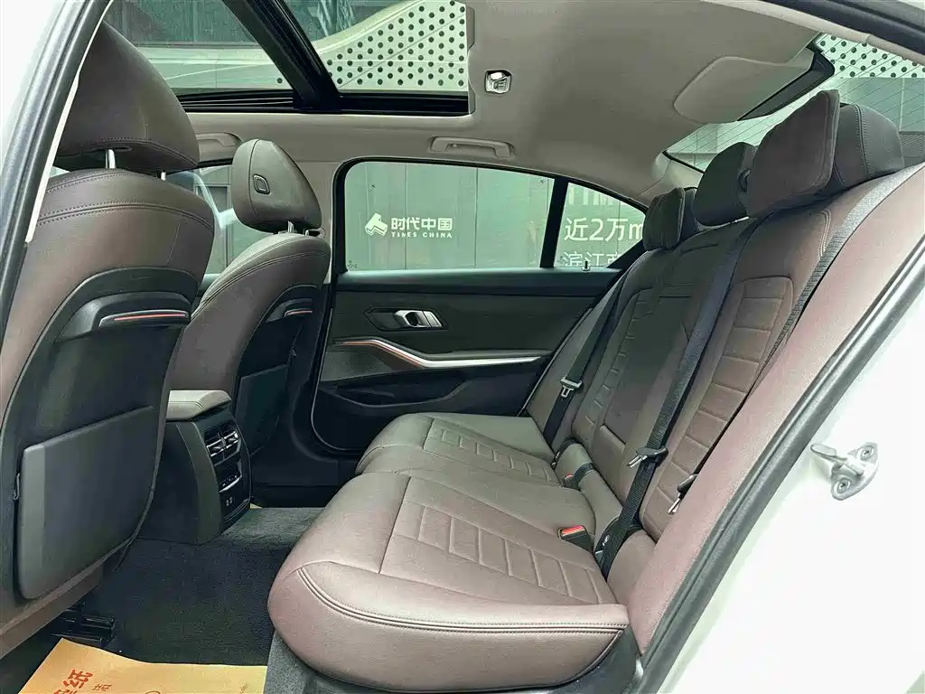 BMW 3 Series 2020 325Li M Sport Package фото 16
