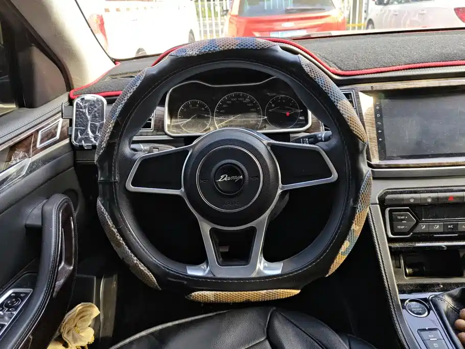 Zotye X7 2018 2017 Advance 1.5T MT Lushan