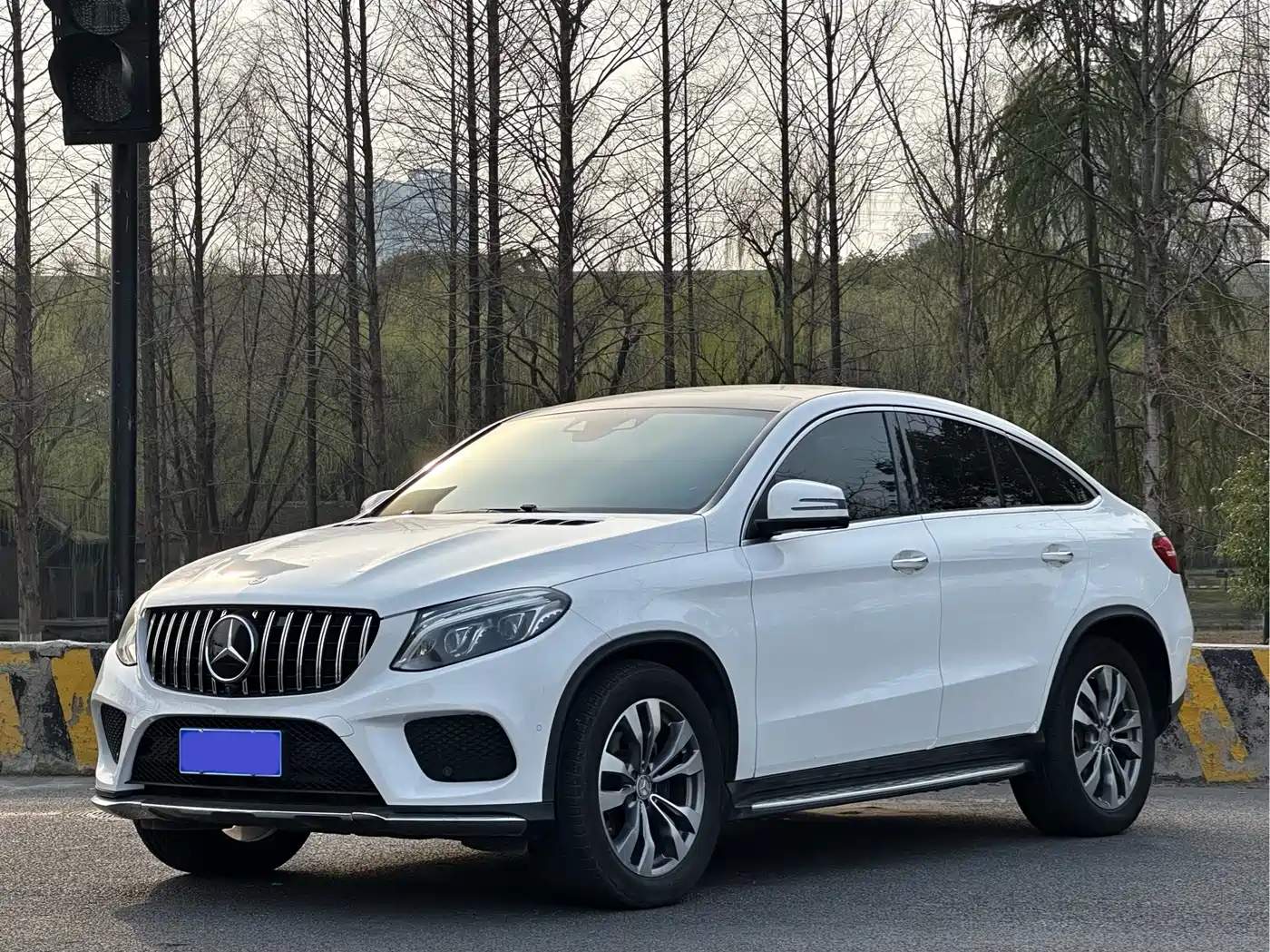 Mercedes-Benz GLE Coupe 2017 GLE 400 4MATIC Coupe SUV