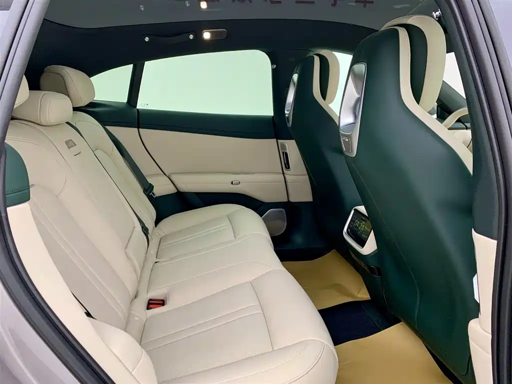 XIAOMI CAR XIAOMI YU7