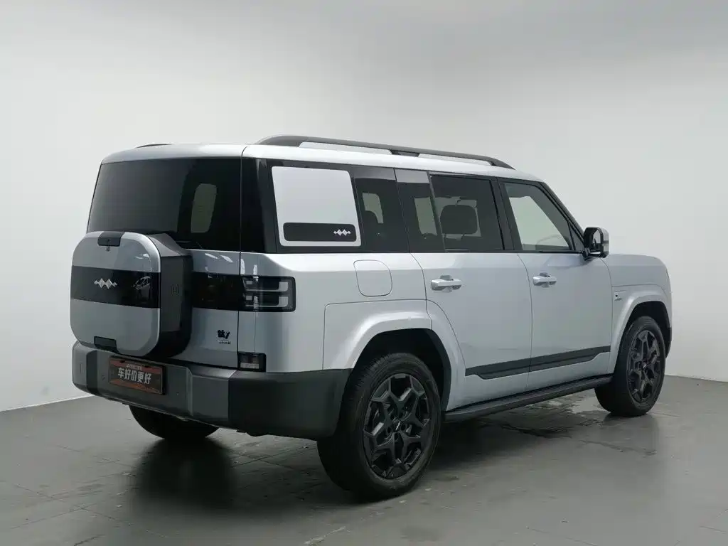 Fang Cheng Bao Titanium 7 2026 2025 AWD Base Model