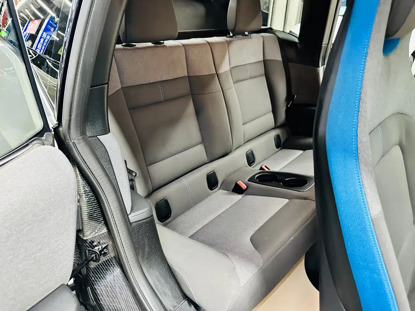 Фото 31 - BMW i3 (Import)