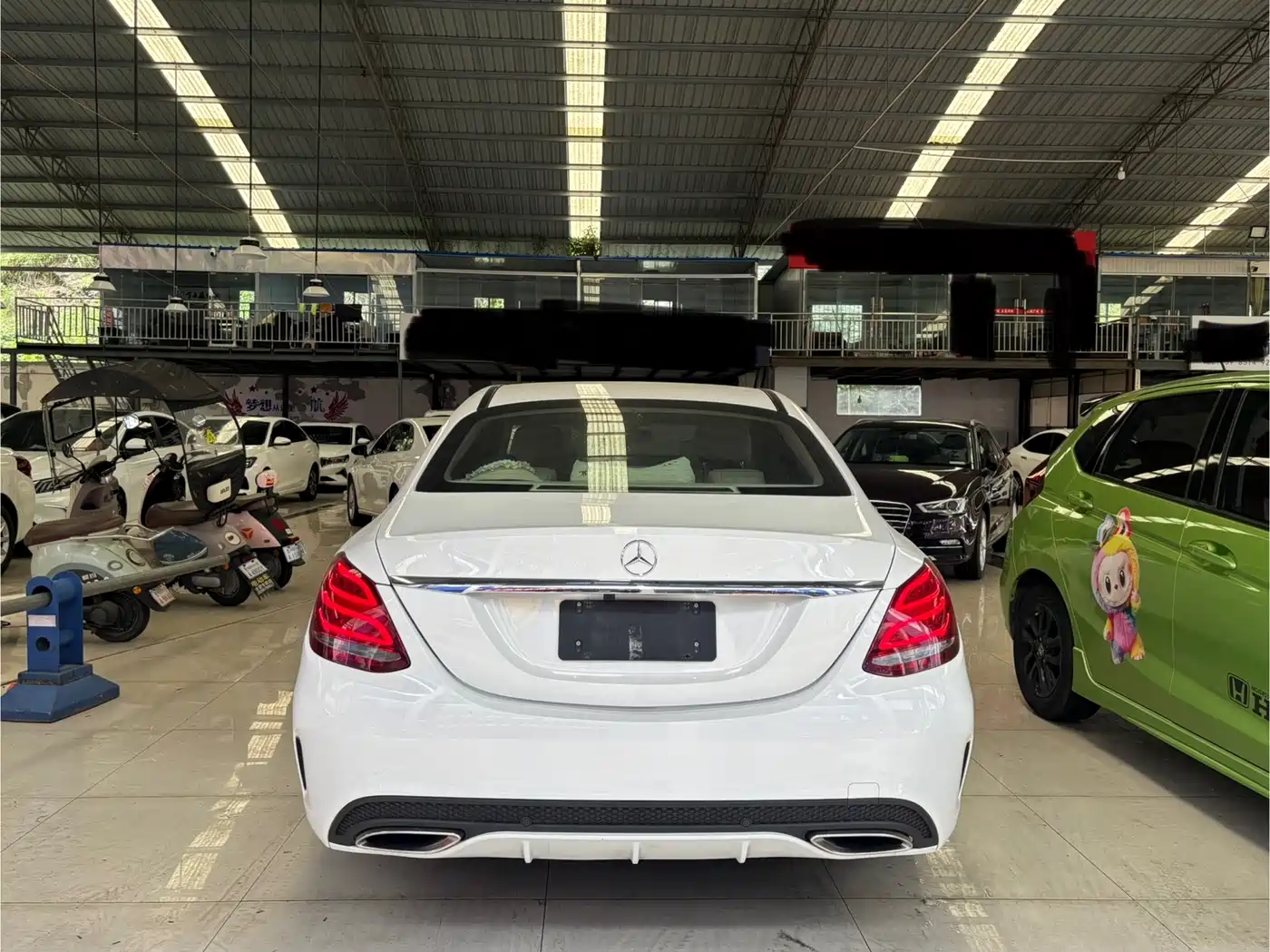Mercedes-Benz C-Class 2017 Facelift C 180 L Dynamic Sport Edition фото 11