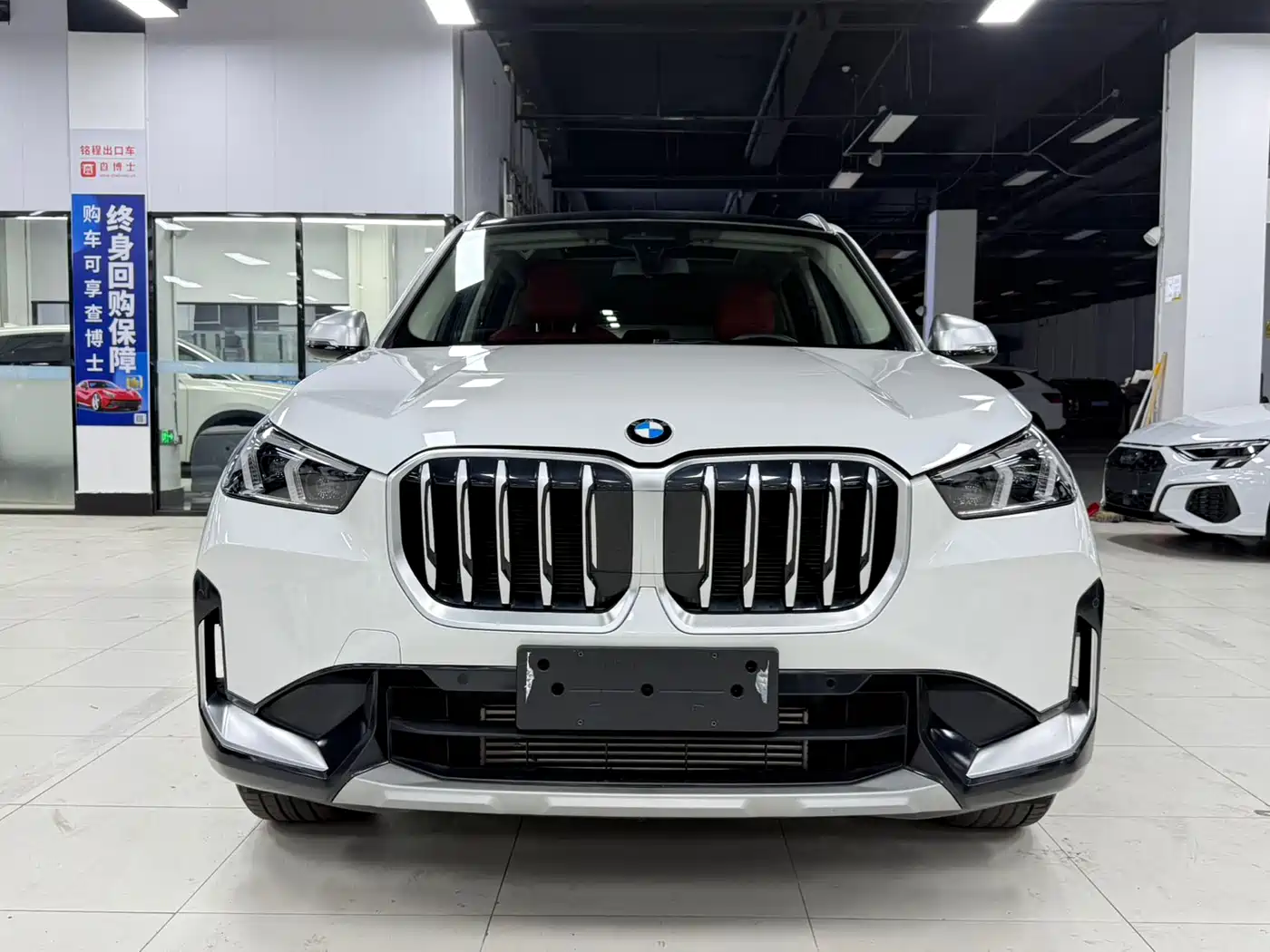 BMW X1 2023 sDrive20Li X Design Package фото 2