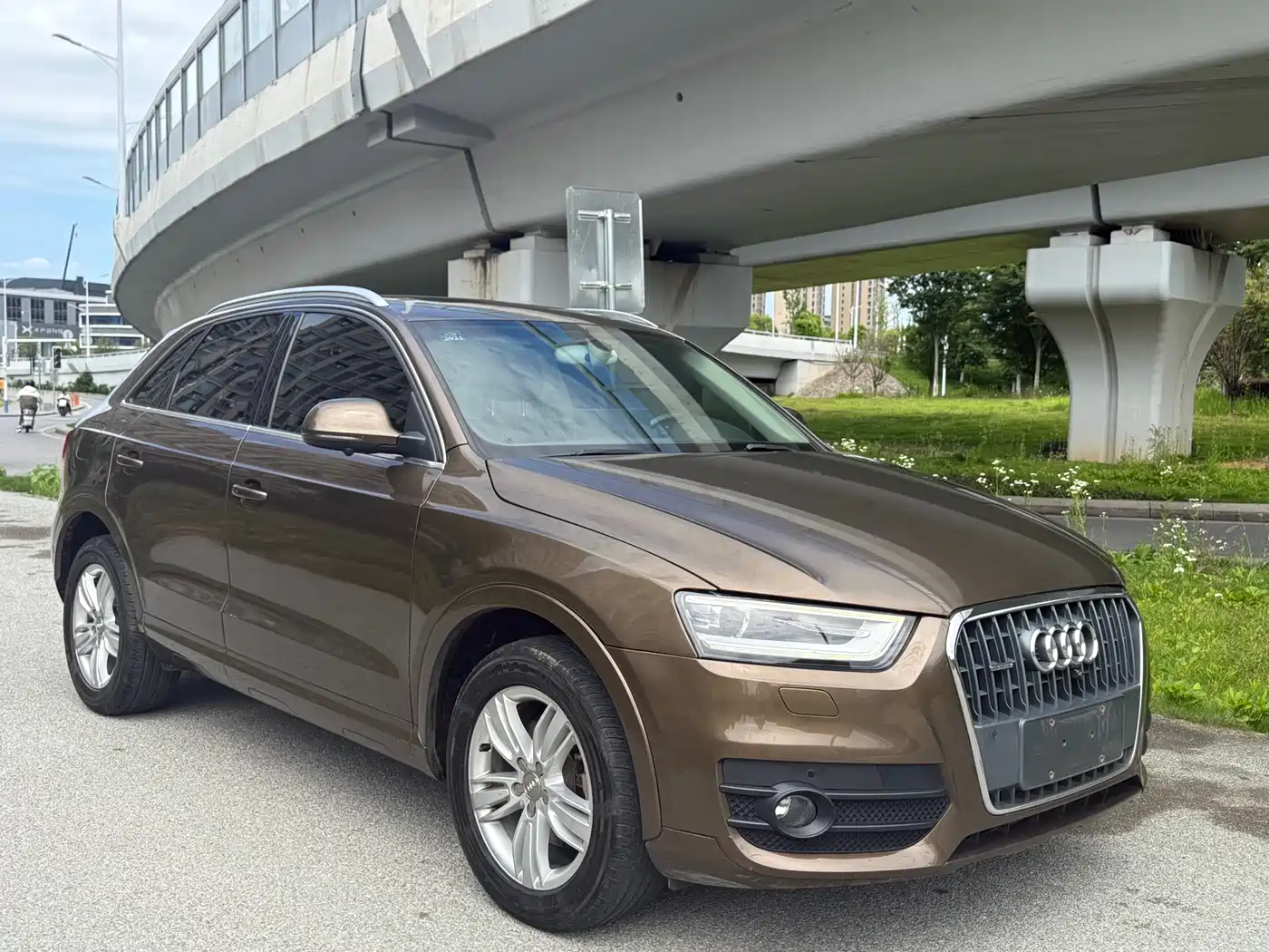 Audi Q3 2015 35 TFSI quattro Technology фото 8