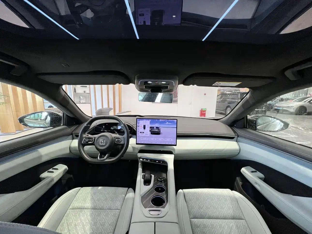 ZEEKR EXTREME KRYPTON 001