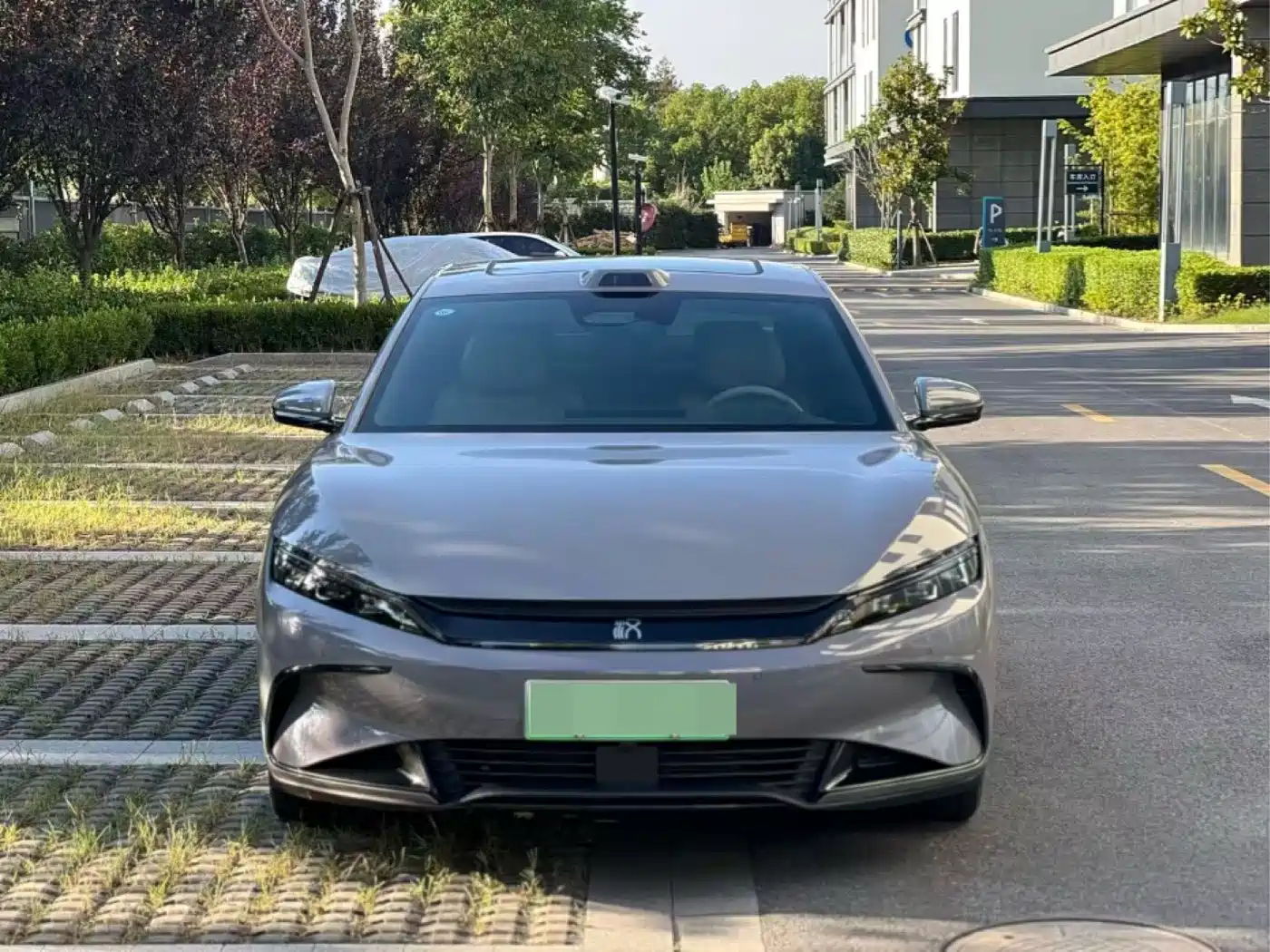 BYD Han 2025 2025 EV Smart Driving Edition 701KM LiDAR Flagship