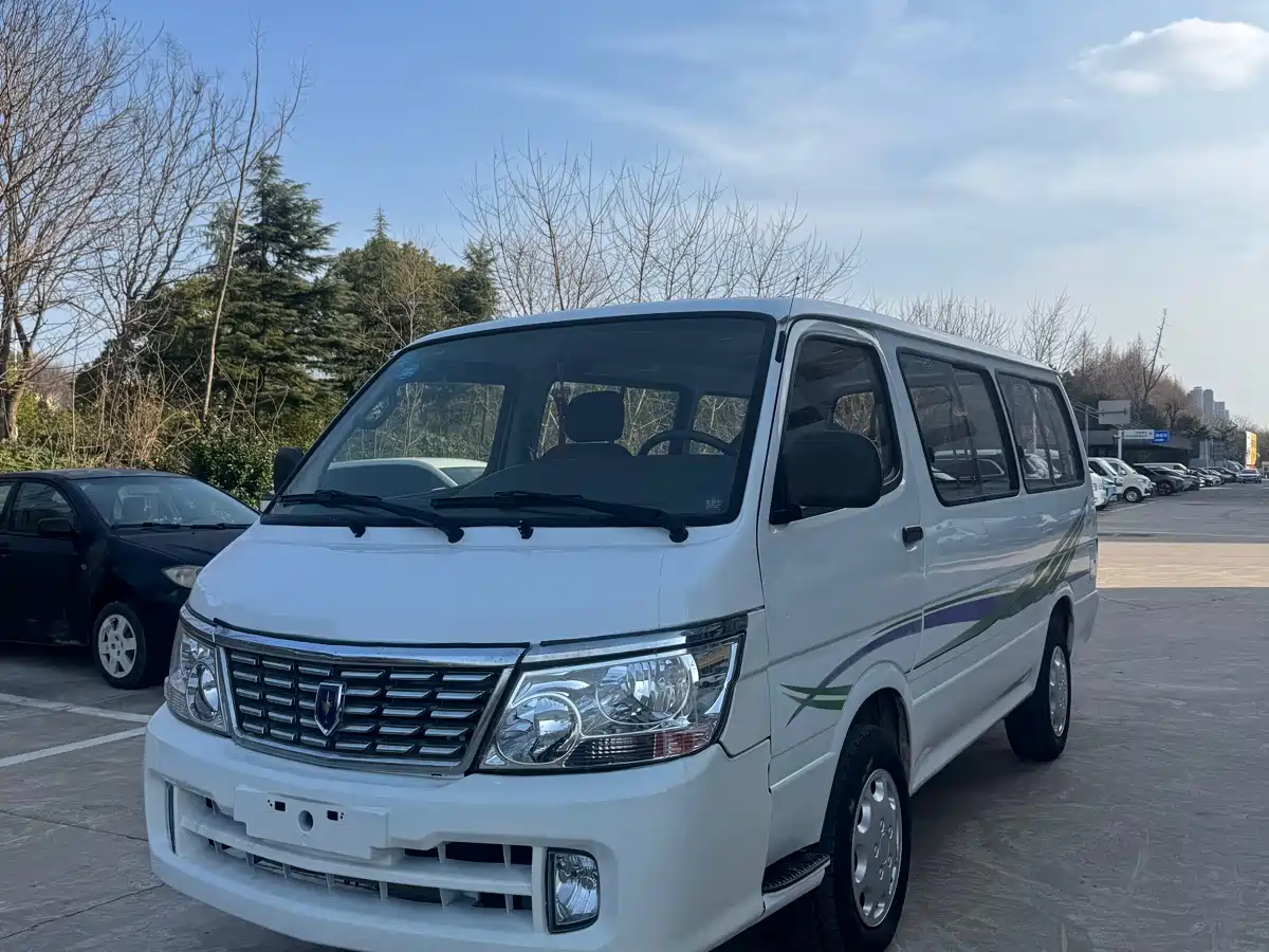 2017 Jinbei Haise