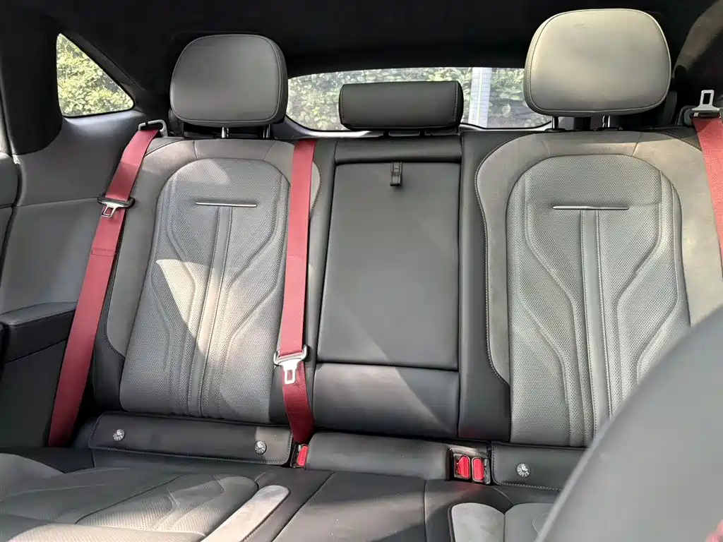 ZEEKR EXTREME KRYPTON 007GT