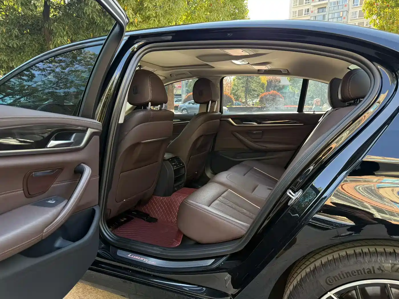 BMW 5 Series 2021 525Li Luxury Package фото 6