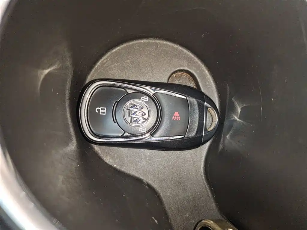 Buick Envision Plus 2016 20T 2WD Leading фото 9