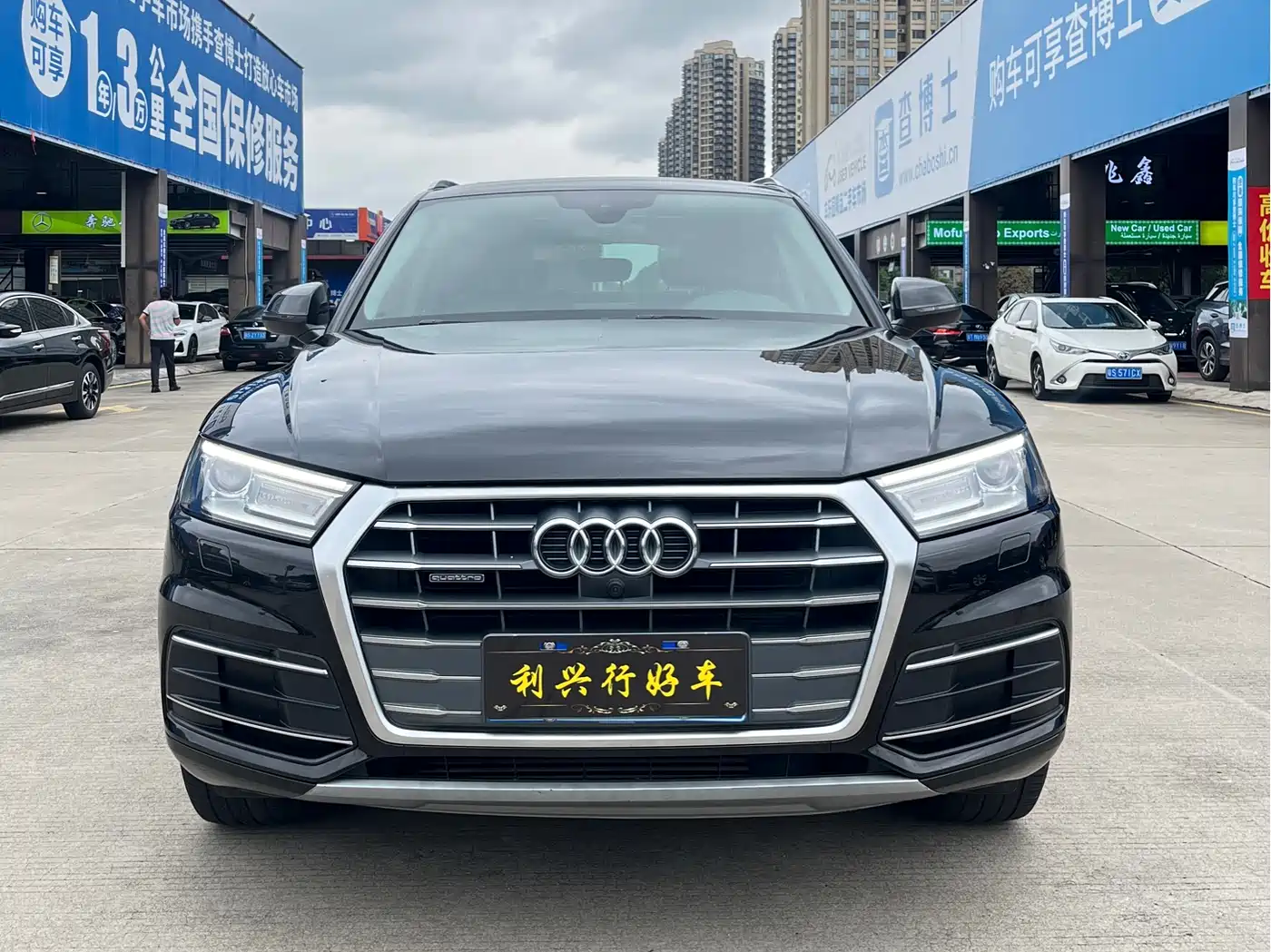 Audi Q5L 2020 Facelift 40 TFSI Honor Progressive фото 2