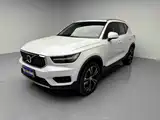 Фото 1 - Volvo XC40