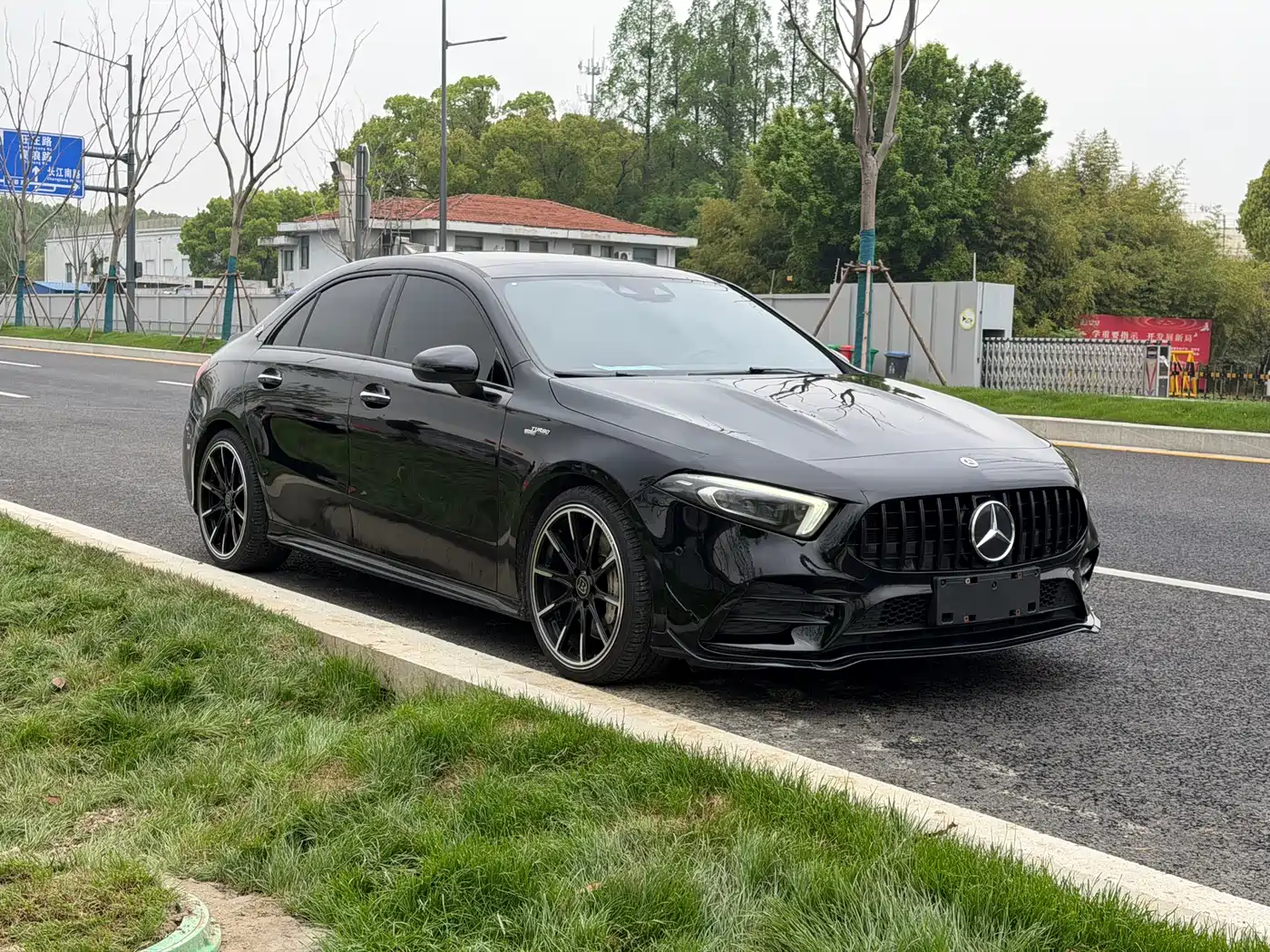 MERCEDES-BENZ A CLASS AMG