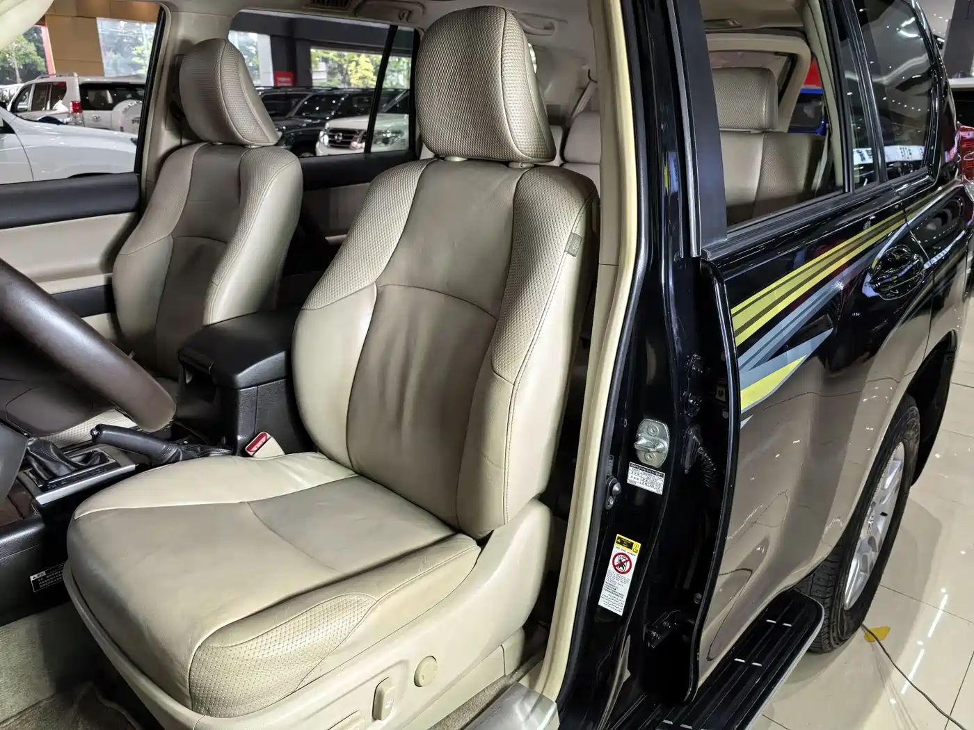 Toyota Prado 2010 4.0L Automatic VX NAVI фото 10