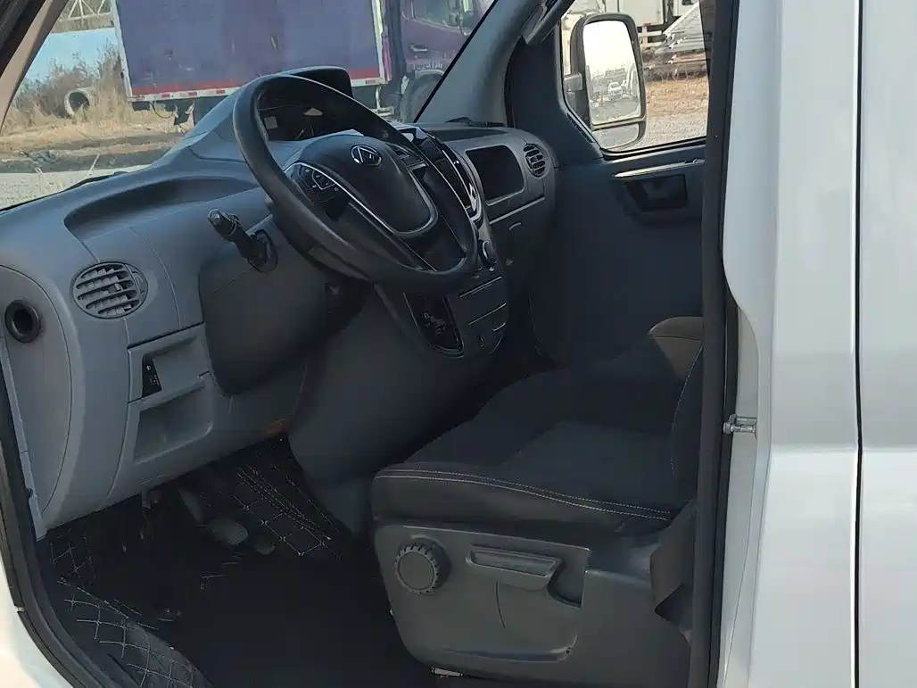 SAIC MAXUS XINTU V80