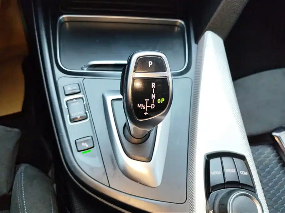 BMW 4 Series 2017 425i Gran Coupe Leading M Sport Package фото 16