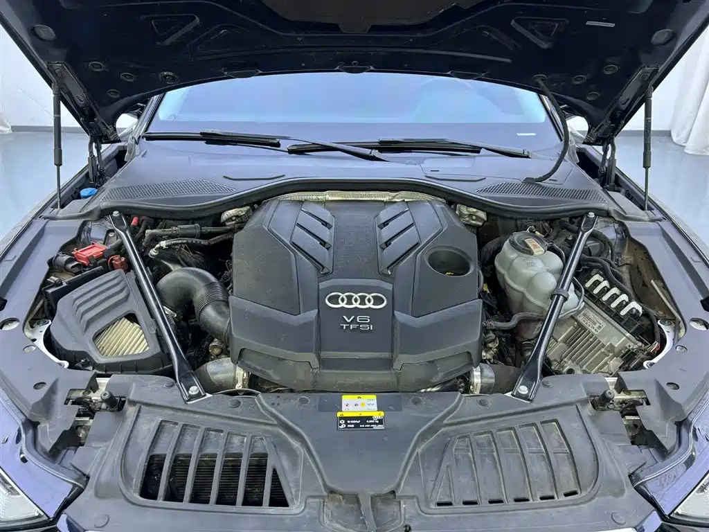 Audi A8 2021 A8L 55 TFSI quattro Luxury фото 27