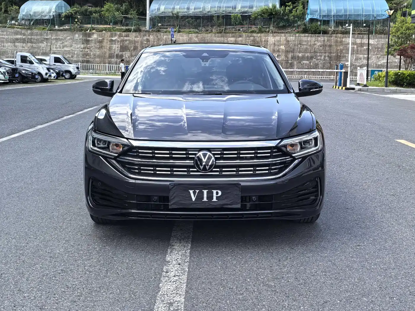 Volkswagen Sagitar 2023 300TSI DSG Surpassing Edition фото 2