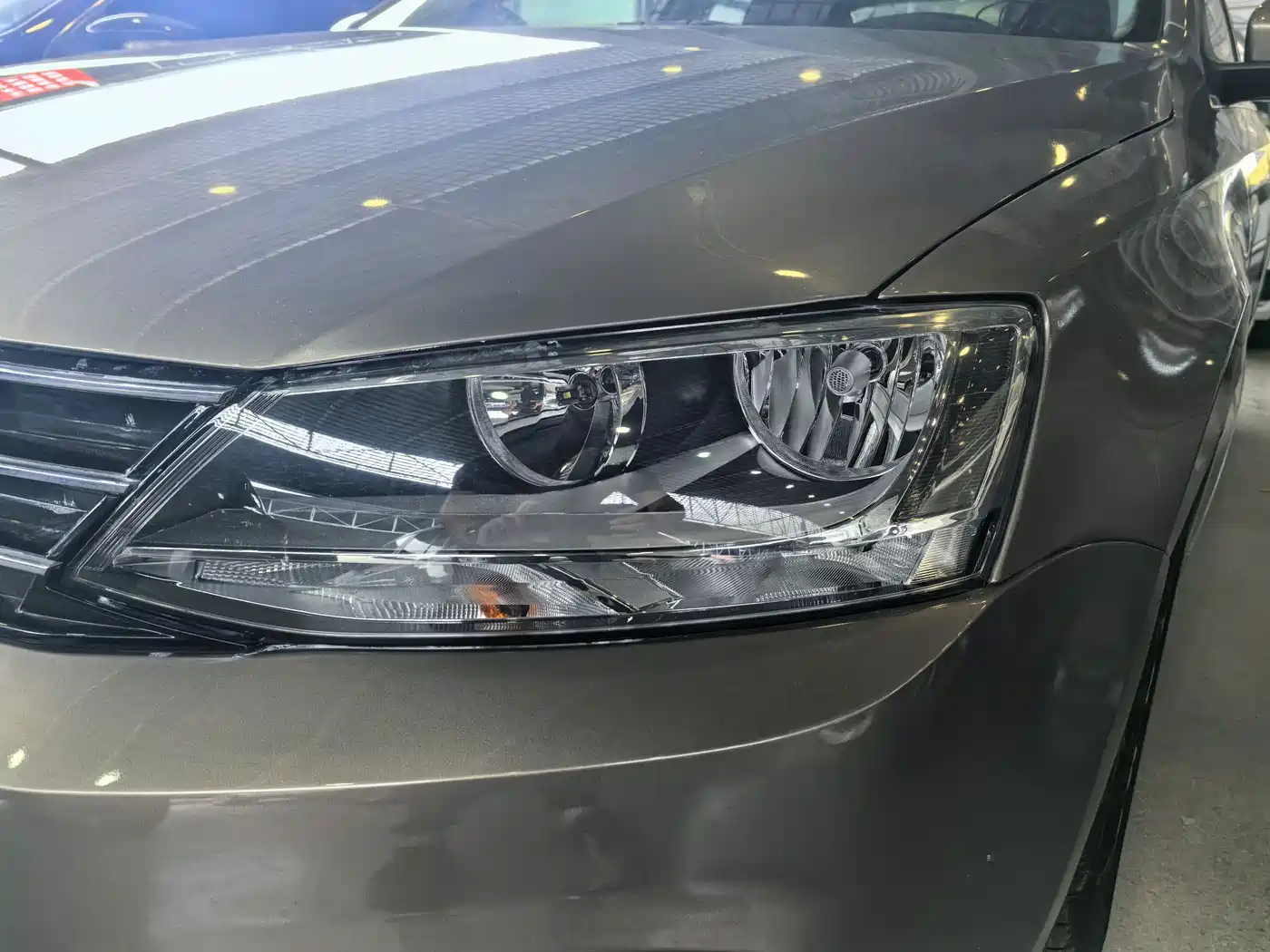 Volkswagen Sagitar 2015 230TSI Automatic Comfort фото 15