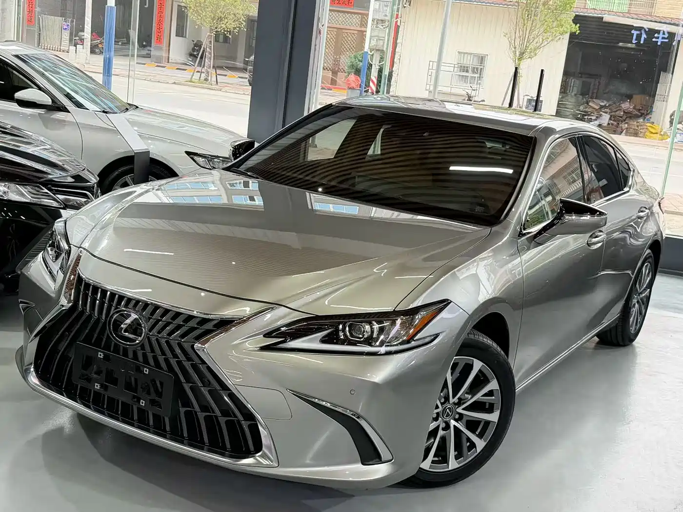 Lexus ES 2022 200 Excellence Edition