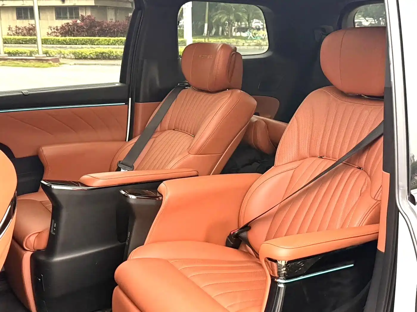 GAC Trumpchi Trumpchi E9 2024 E9 Champion Edition фото 9