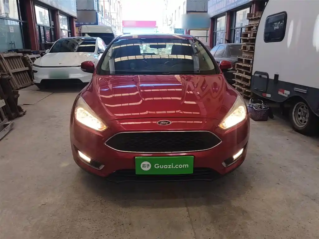 Ford Focus 2016 2015 Hatchback 1.6L Automatic Trend