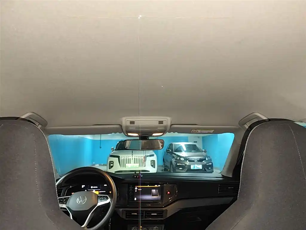 Volkswagen Lavida 2023 Xinrui 1.5L Auto Xinyi Edition фото 18