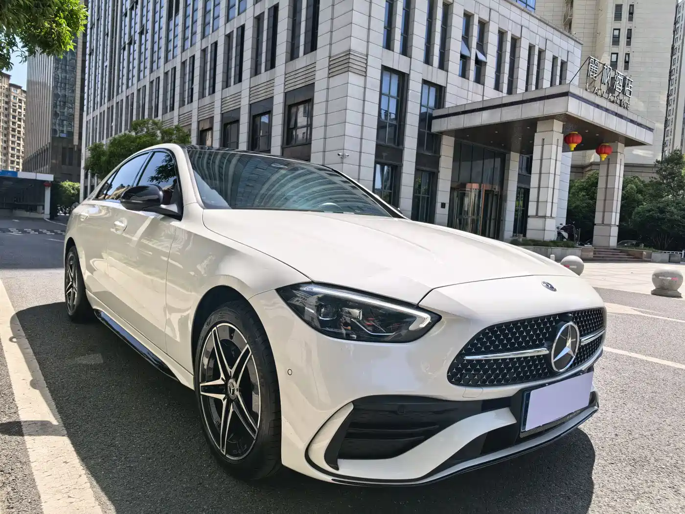 Mercedes-Benz C-Class 2024 Second Facelift C 260 L Night Edition Sport фото 4