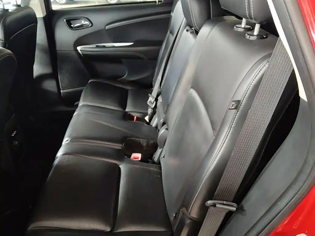 Dodge Journey 2016 2013 Model 2.4L 2WD Premium Edition