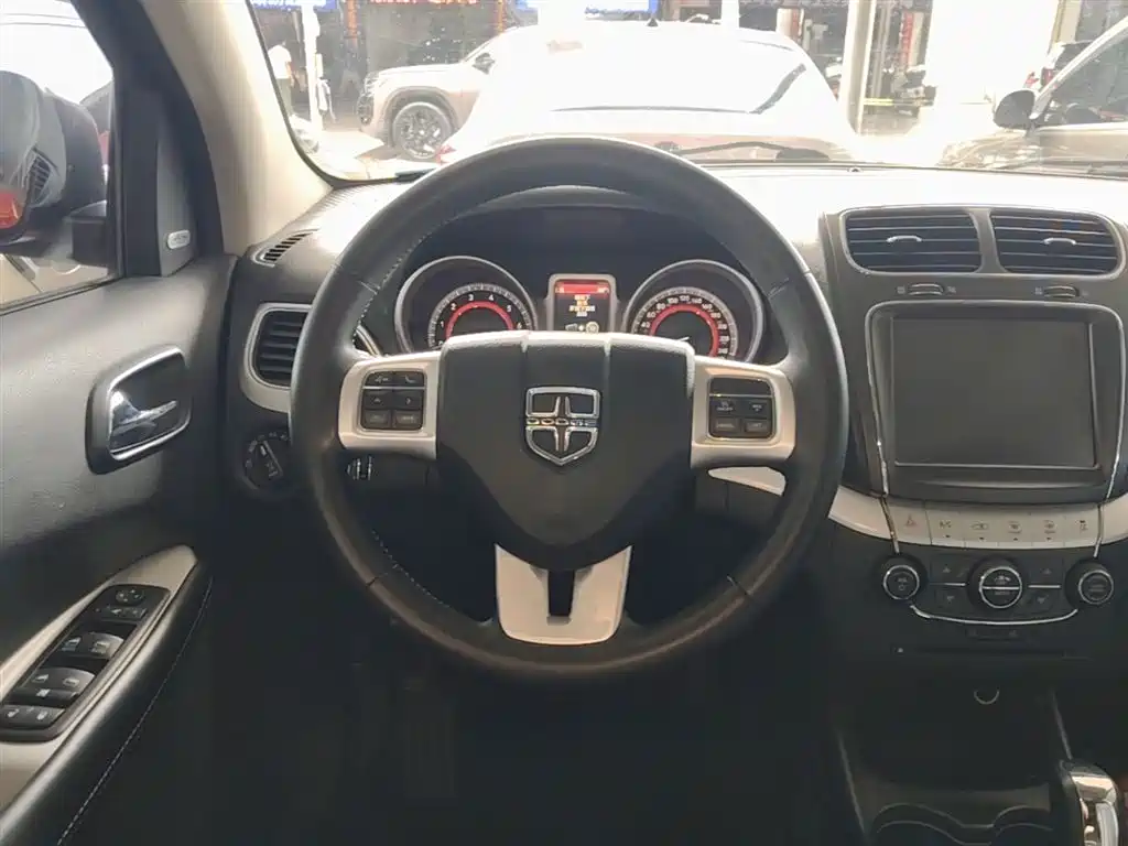 Dodge Journey 2016 2013 Model 2.4L 2WD Premium Edition
