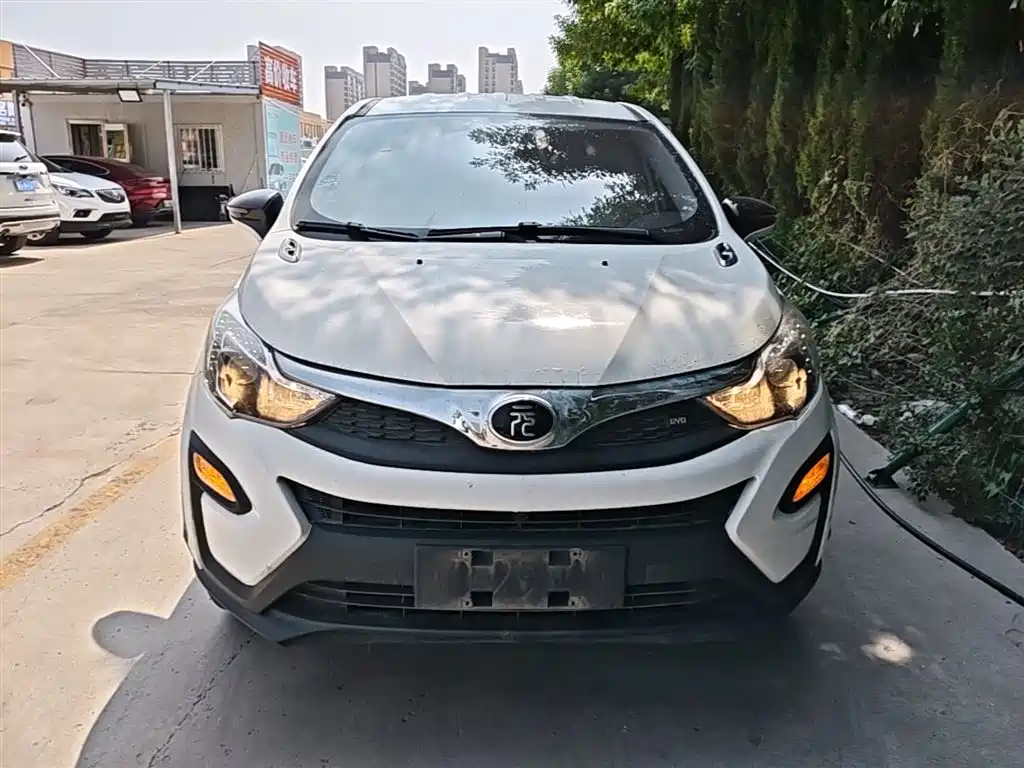 BYD Yuan 2017 1.5L Auto Cool Fashion фото 3