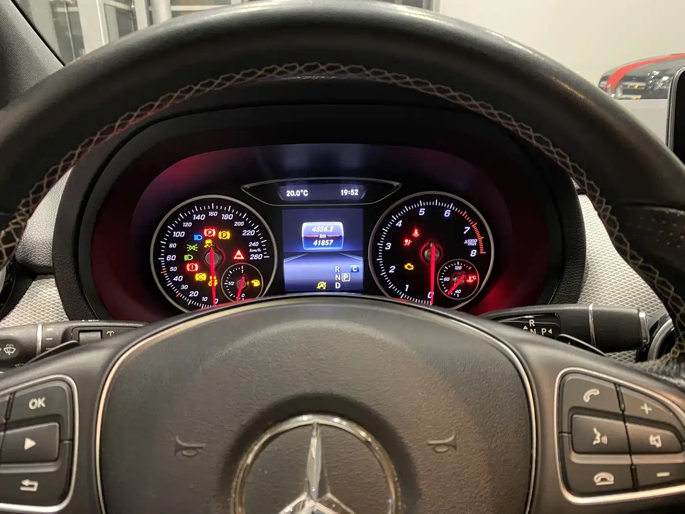 MERCEDES-BENZ CLASS B