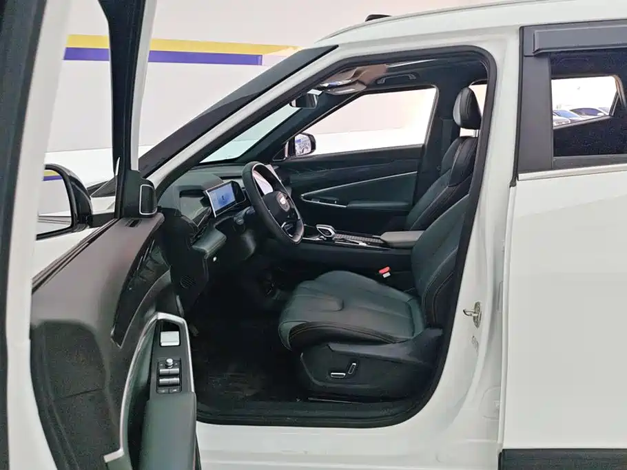 Geely Boyue 2025 2024 1.5TD Smart Connect+