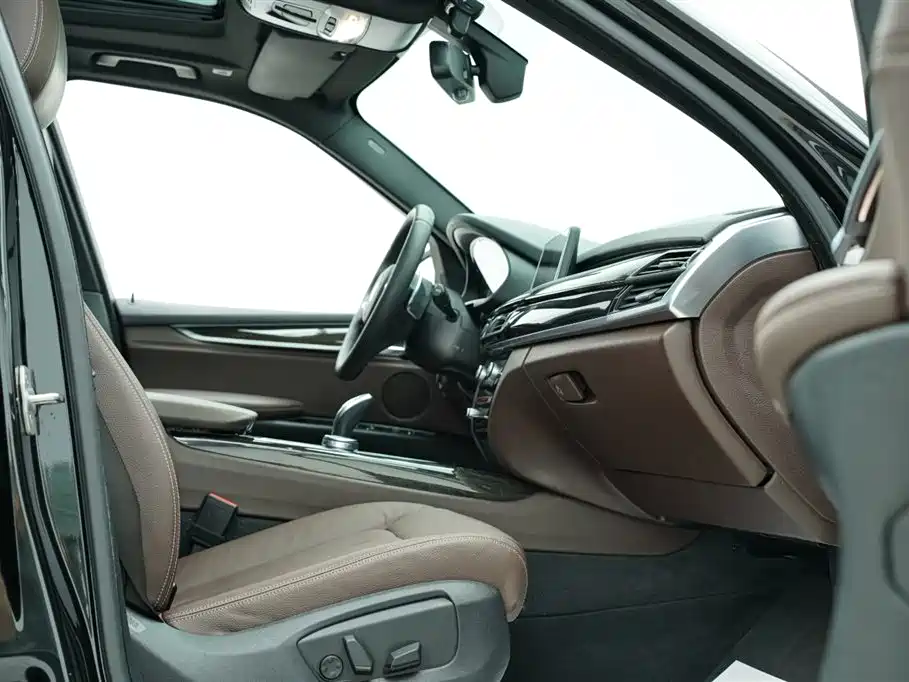 BMW X5 (Import) 2018 xDrive35i M Sport Model фото 22